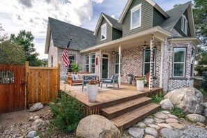 Terrace/patio - The Isabella House: Historical, Beautifully Renovated, Walkable to Main Street

 (Buena Vista)