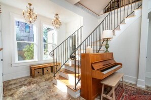 Interior - The Isabella House: Historical, Beautifully Renovated, Walkable to Main Street

 (Buena Vista)