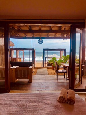 Terrace/patio - Hotel Nude Zipolite & Beach Club (San Pedro Pochutla)