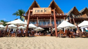 Unclassified image, 3 of 32, button - Hotel Nude Zipolite & Beach Club (San Pedro Pochutla)