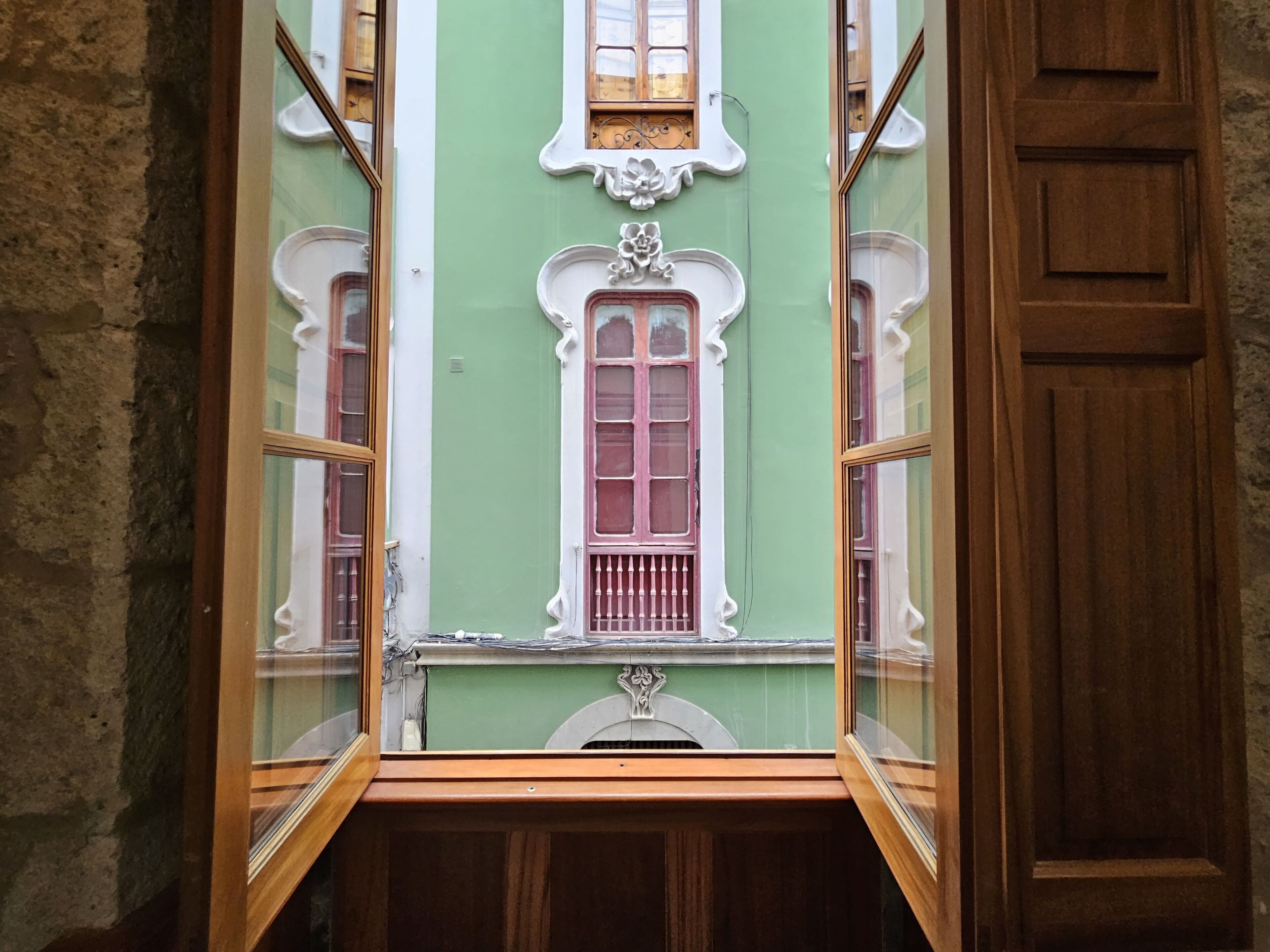 Photo - Triana Rooms EH