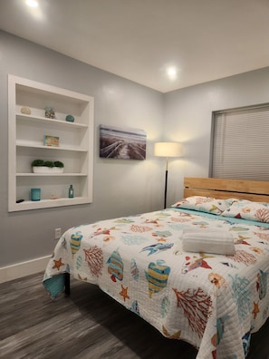4 chambres, fer et planche à repasser, Wi-Fi, draps fournis