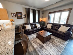 TV - New! Beautiful Condo, Downtown Columbia Falls! (Columbia Falls)