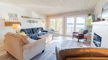 Televisor intel·ligent i llar de foc