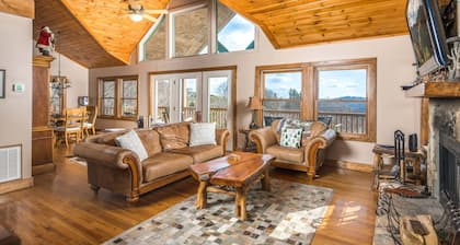 Cozy Mountain Cabin With Views, Fireplace, Hot Tub Near Blowing Rock