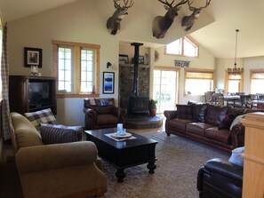 Smart TV, DVD player