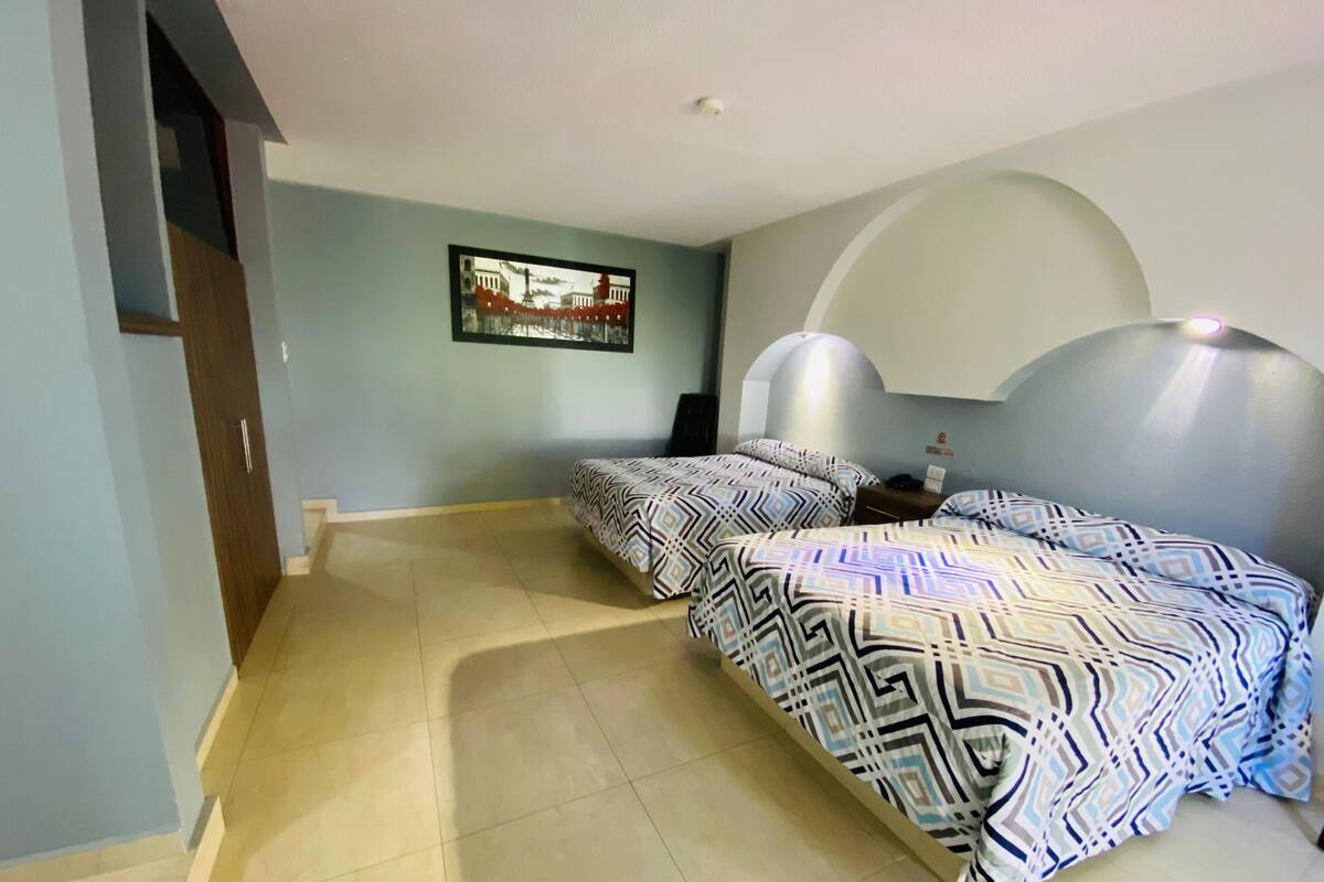 Quarto casal básico, 1 quarto, para não fumantes | Wi-Fi de cortesia, roupa de cama