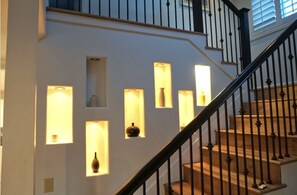 Interior - Spacious 4-bedroom suburban retreat in San Diego! Backyard, BBQ, Pool & Jacuzzi (San Diego)