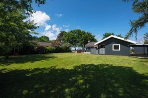Exterior - Cottage with panoramic view of Lammefjorden (Holbæk)