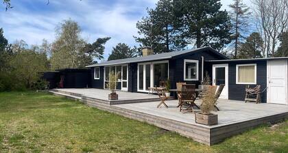 Summer house with outdoor sauna at Sjællands Odde
