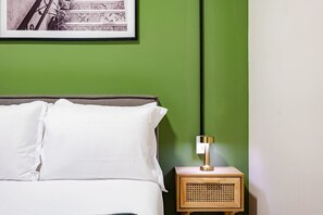 1 bedroom, iron/ironing board, bed sheets