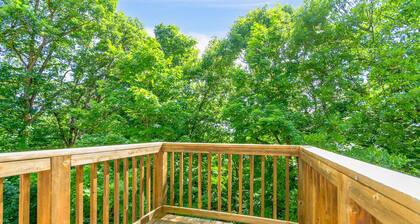 Serenity House ~ Retreat Near MKT & Vineyards