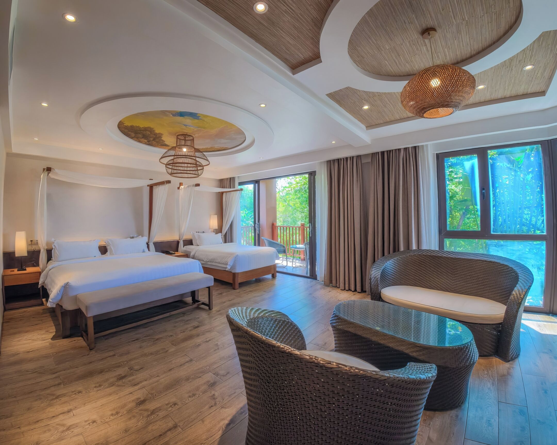 HIP Junior Suite