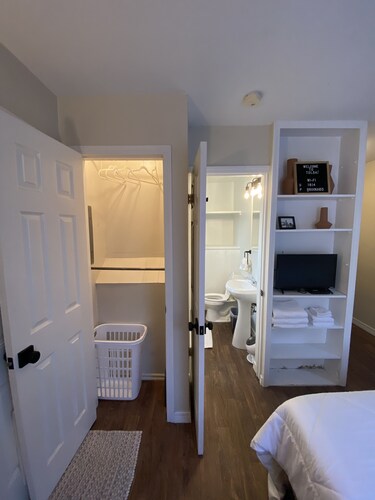 Private garage apartment in best neighborhood in Tulsa