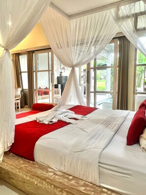 Deluxe Villa | Desk, soundproofing, free WiFi - Sri Permana Suite and Villa Ubud (Ubud)