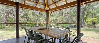 Woodland Retreat—Nature Lovers' Ultimate Escape