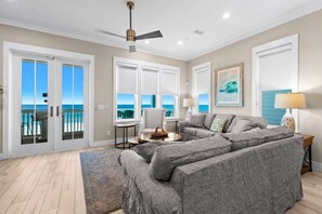 Smart TV, offices - Blessing on the Beach (Panama City Beach)