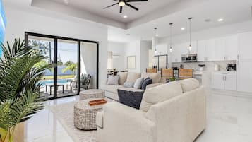 Smart TV, videojuegos y futbolito