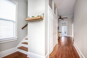 Interior - Historic 3 Bedroom Home (Jacksonville)