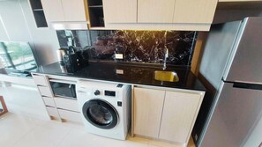 Deluxe Apartment | Private kitchen | Toaster - Seaview Condo In 5 Star Resort - MG1 (Choeng Thale)