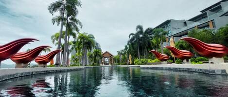 2 piscinas al aire libre