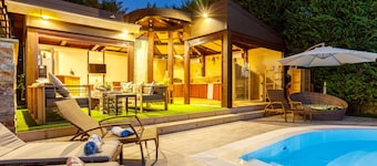 Villa Alais 8 Emma Villas