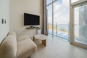Duplex Haeilri Spa | บริเวณนั่งเล่น | ทีวีจอแบน, พื้นอุ่น