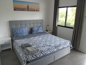 1 bedroom, iron/ironing board, WiFi, bed sheets - Modern 1 Bedroom Apartment in Quiet Dauis Neighborhood (Central Visayas)