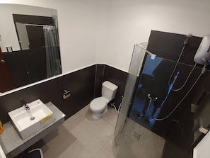 Shower, bidet, towels, soap