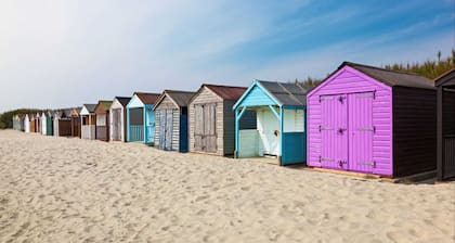 Coastal Retreat in Picturesque Bosham