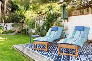 Property grounds - Beachside Retreat for 8 Close to Village (East Wittering)