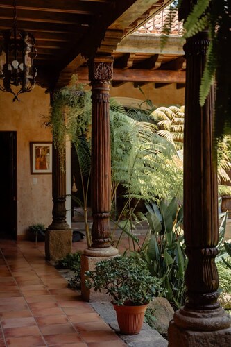 Boutique Poesia Stay, Pool in Antigua