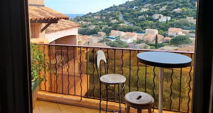 Loft de Charme Appartement de Vacances Dans Résidence Privée Région de St-tropez