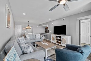 スマートテレビ、書斎 / ワークスペース