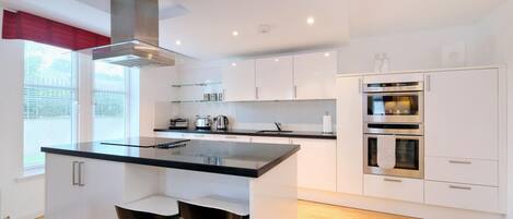 Apartment, Accessible | 2 bedrooms