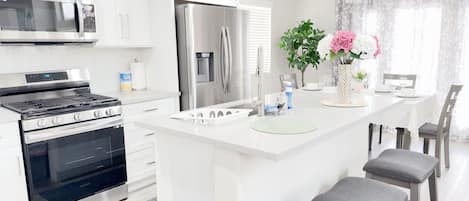 Microwave, oven, stovetop, dishwasher