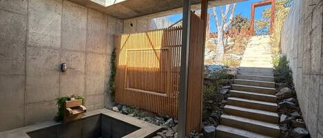 Down comforters, free WiFi