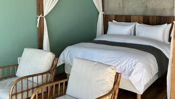 Down duvets, free WiFi