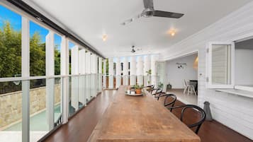 Outdoor dining