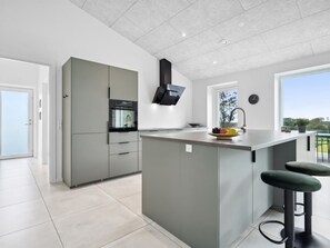 Fridge, dishwasher, cookware/dishes/utensils