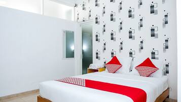 Kamar Double Deluks | Meja kerja, Wi-Fi gratis, dan seprai linen