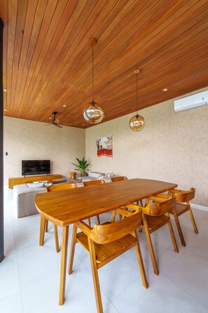Dining - Villa Vista (Canggu)