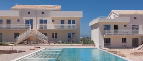 Utomhuspool