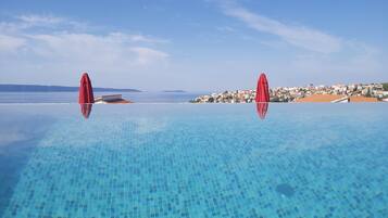 Apartment, 2 Bedrooms, Smoking, Balcony | Exterior