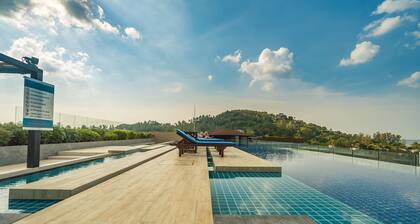 Apartment at Aristo Resort by Lofty