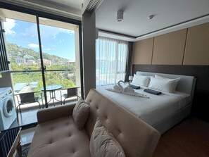 1 bedroom, in-room safe, iron/ironing board - Apartment at Aristo Resort by Lofty (Choeng Thale)