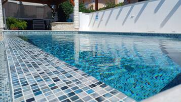 Căn hộ, 2 phòng ngủ, hút thuốc, sân hiên | Hồ bơi | Hồ bơi ngoài trời