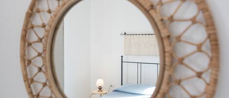 2 makuuhuonetta, silitysrauta/-lauta, ilmainen Wi-Fi, vuodevaatteet