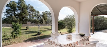 Holiday Home 'Villa Sa Mela 28' with Wi-Fi, Private Terrace and Garden