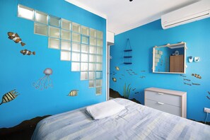 2 chambres, fer et planche à repasser, Wi-Fi gratuit, draps fournis